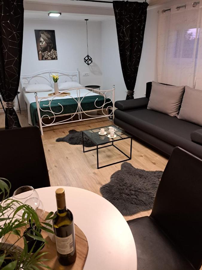 Апартаменти Studio Apartman Maris Задар Екстер'єр фото